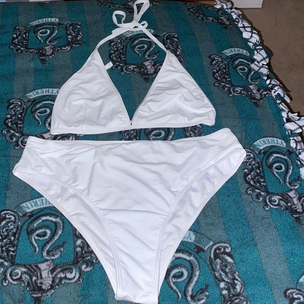 White Triangle/High Waisted Bikini